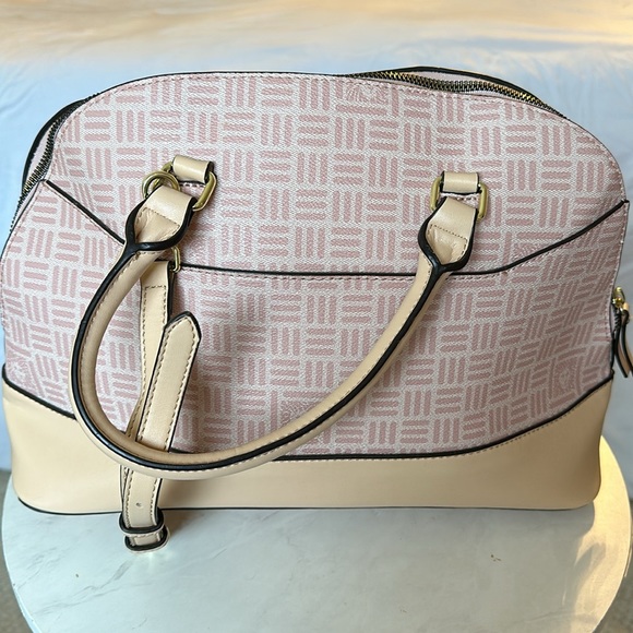 Anne Klein pink purse - Picture 3 of 7